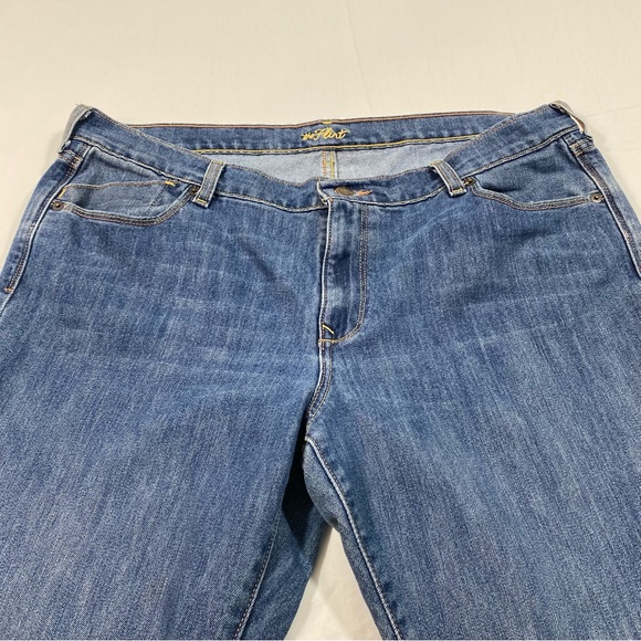 Old Navy Denim Ankle Jeans Casual Medium wash Midrise Short Straight Fit… - Picture 8 of 11